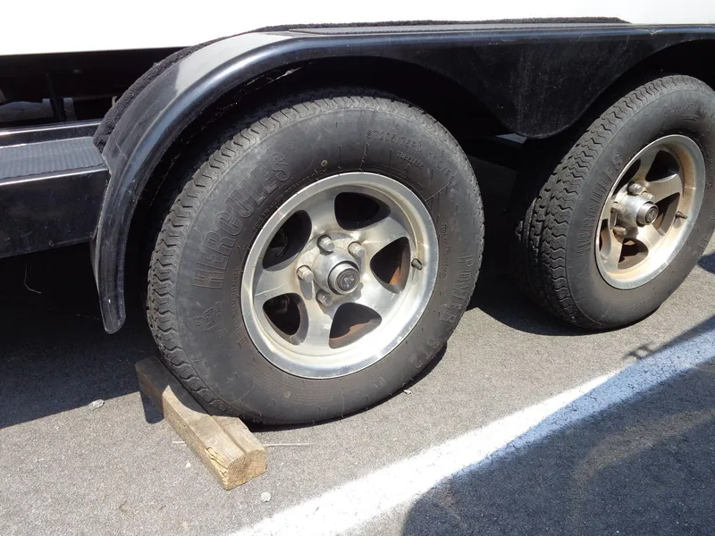 Slide: The Image of Tigé 24Ve 2011 - 37