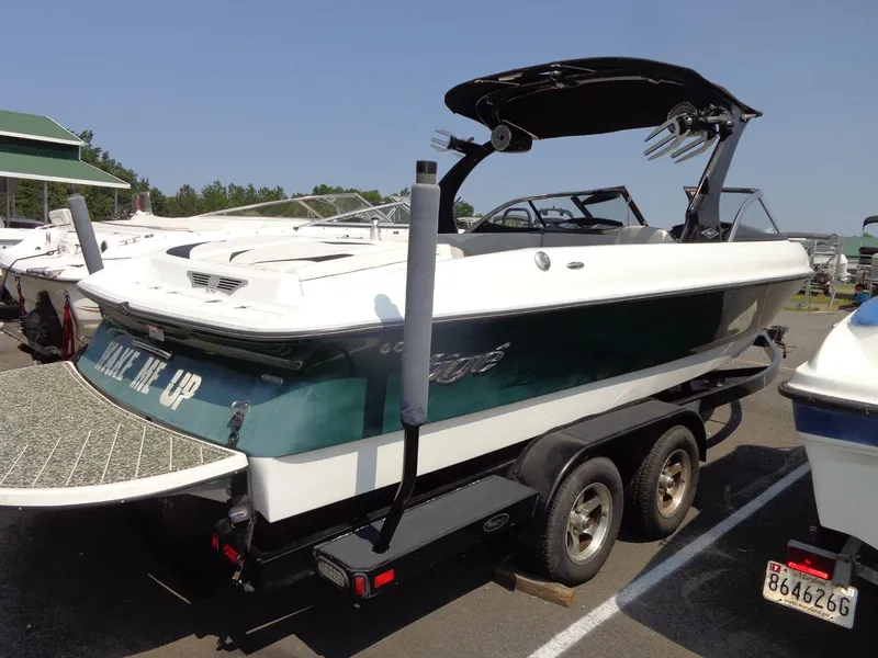 Slide: The Image of Tigé 24Ve 2011 - 4