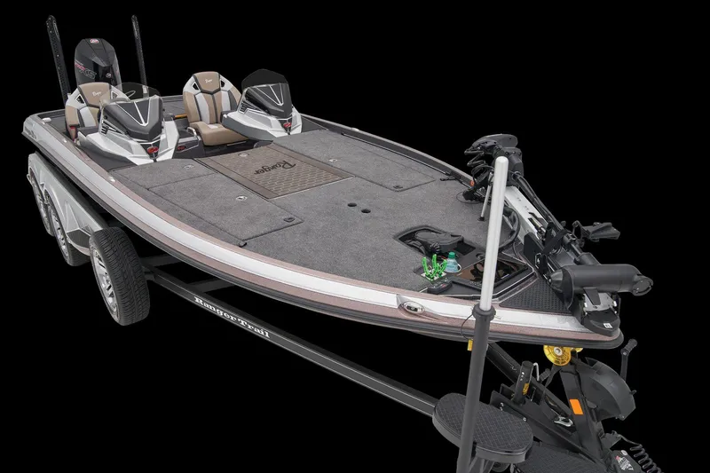 Slide: The Image of Ranger Z521R 2025 - 21