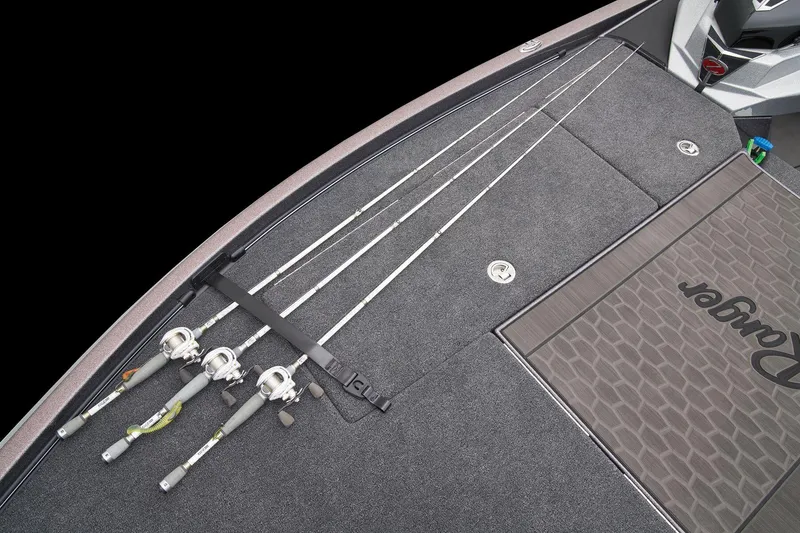 Slide: The Image of Ranger Z521R 2025 - 30