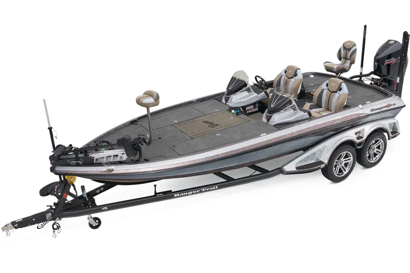 Slide: The Image of 2025 Ranger Z521R boat in a workshop, featuring advanced equipment and sleek design. - 5