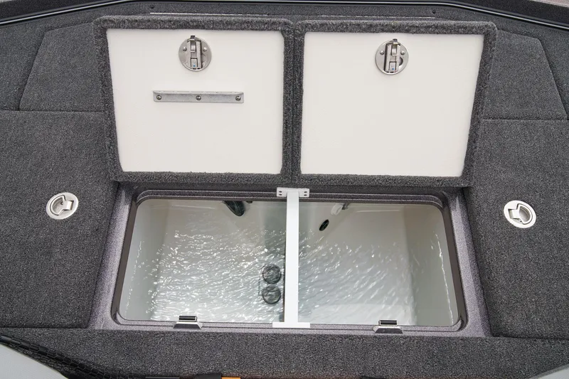 Slide: The Image of Ranger Z521R 2025 - 74