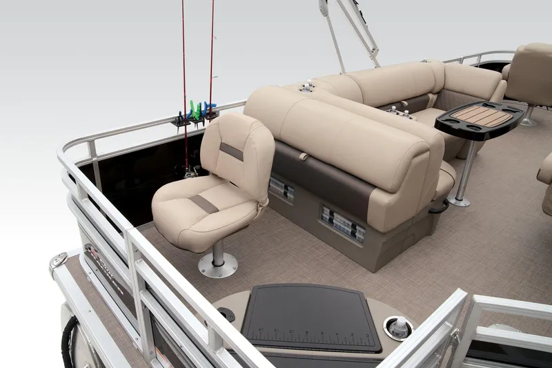 Slide: The Image of Sun Tracker SportFish 20 DLX 2025 - 47