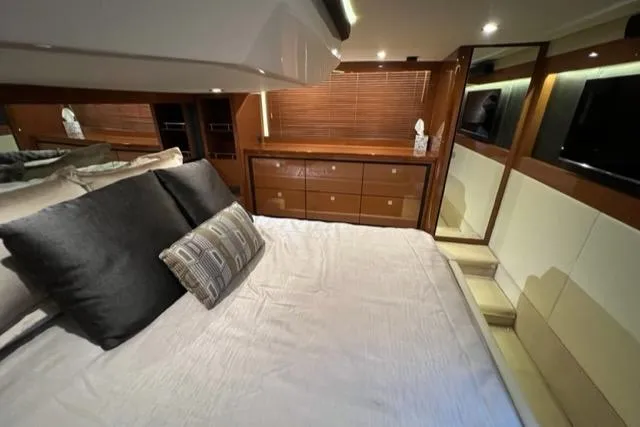 Slide: The Image of Sea Ray 510 Fly 2016 - 100