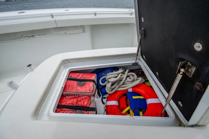 Slide: The Image of Yellowfin 39 Offshore 2013 - 53