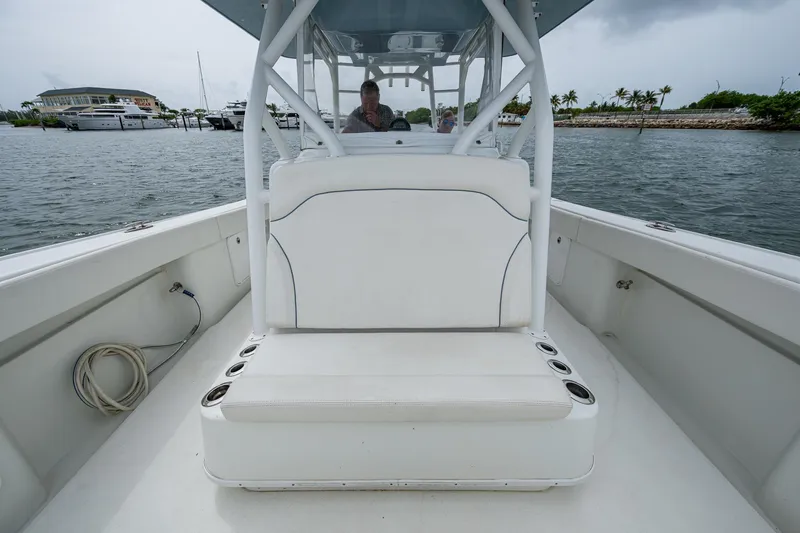 Slide: The Image of Yellowfin 39 Offshore 2013 - 54