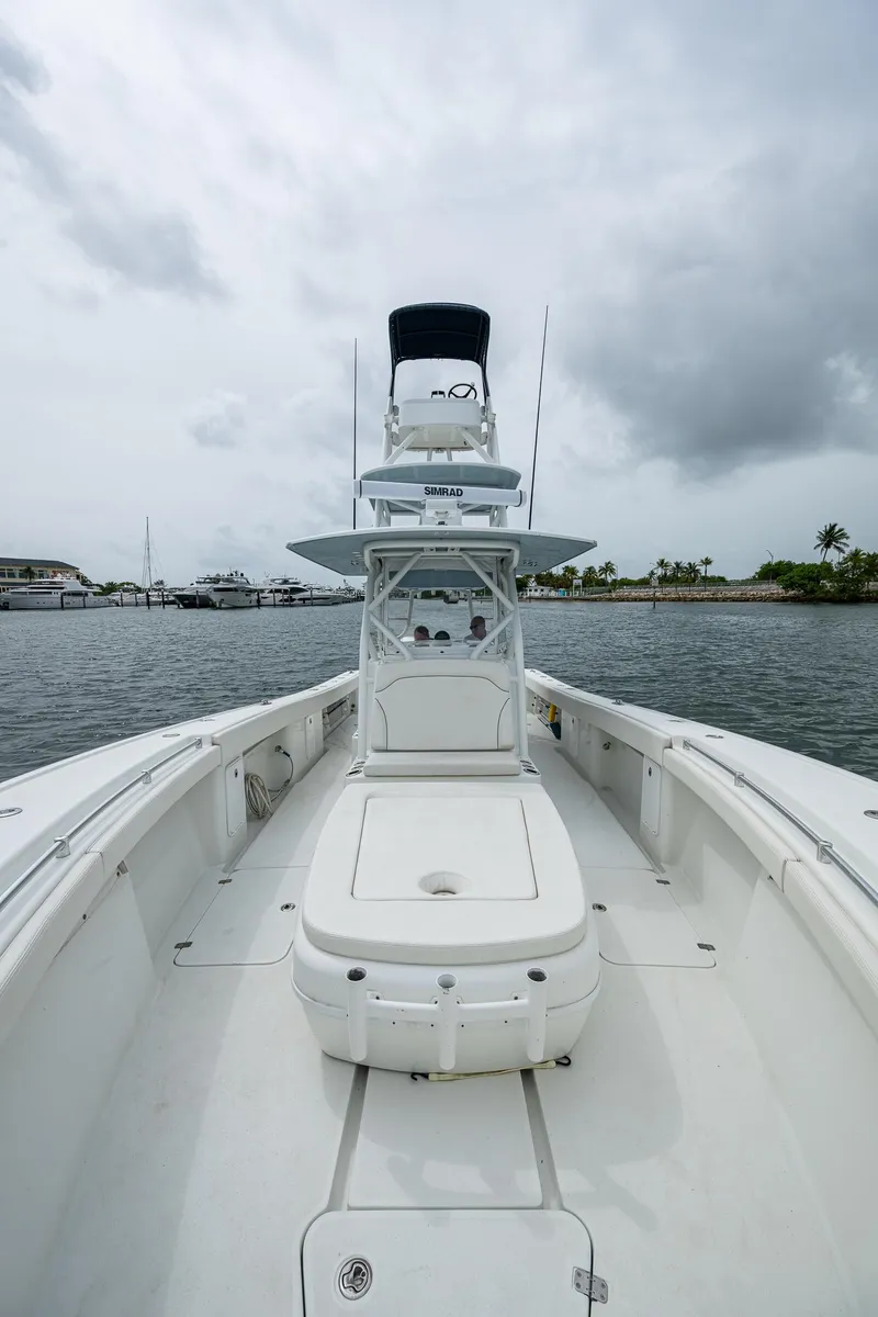 Slide: The Image of Yellowfin 39 Offshore 2013 - 56