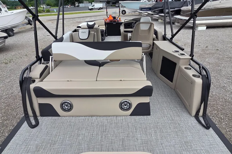 Slide: The Image of 2025 Avalon Platinum LSZ 2385 Cruise Rear Bench, spacious interior with modern seating and amenities. - 10