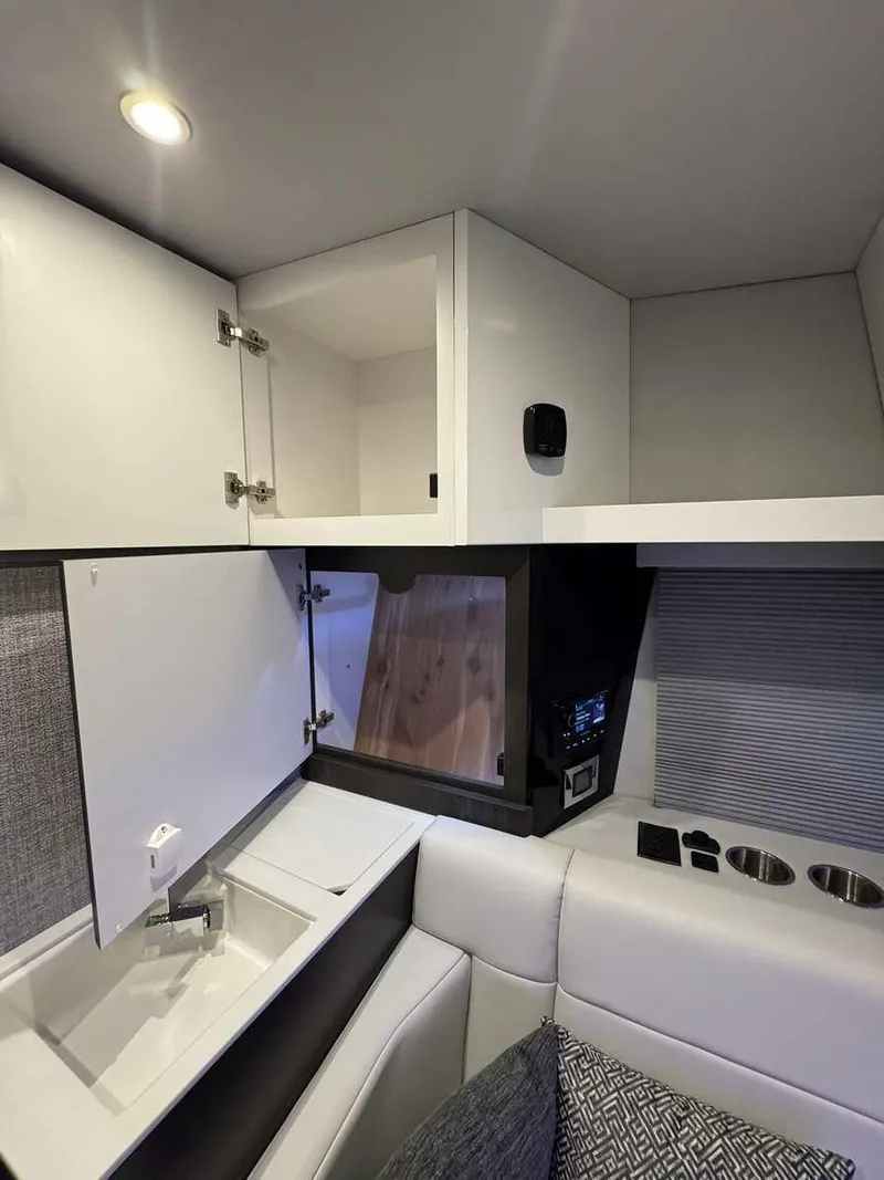 Slide: The Image of Formula 360 Crossover Bowrider I/O 2026 - 101