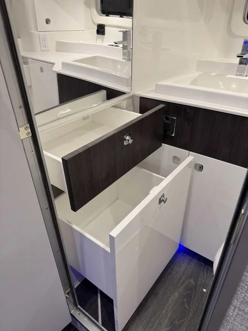 Slide: The Image of Formula 360 Crossover Bowrider I/O 2026 - 113