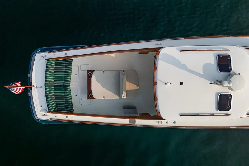 Slide: The Image of Hinckley Yachts Picnic Boat 2000 - 13