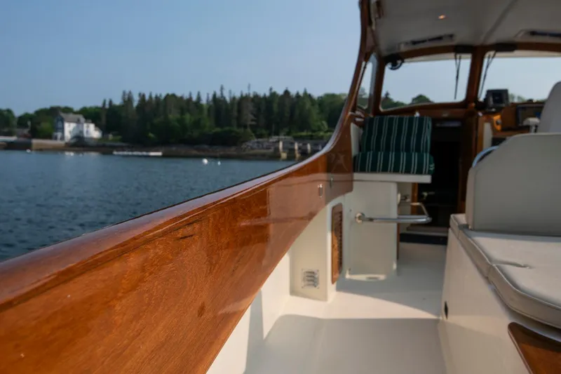 Slide: The Image of Hinckley Yachts Picnic Boat 2000 - 27