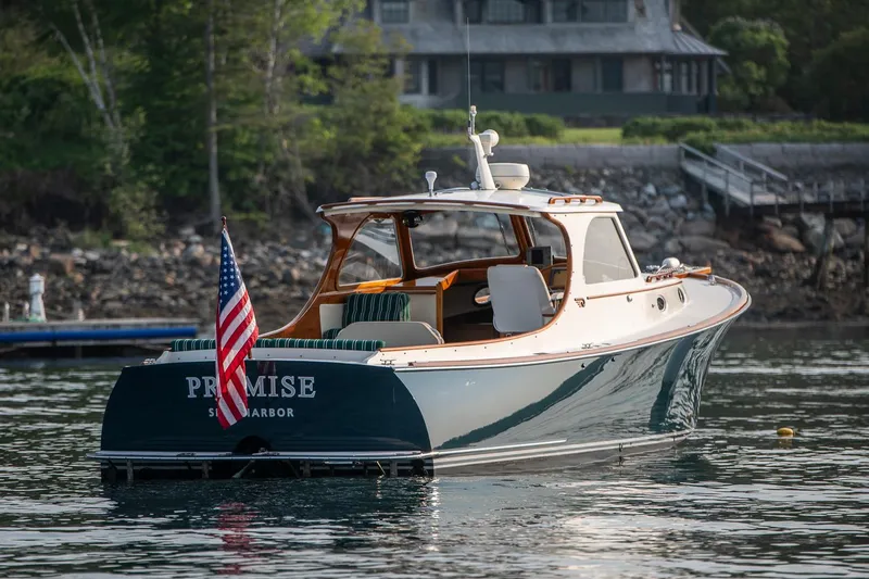 Slide: The Image of Hinckley Yachts Picnic Boat 2000 - 8