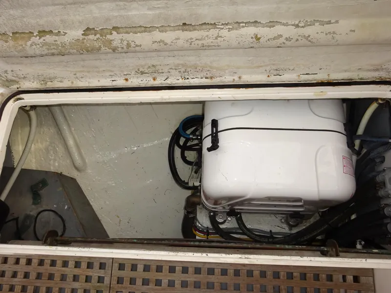 Slide: The Image of Hinckley Bermuda 40 Custom 1964 - 50