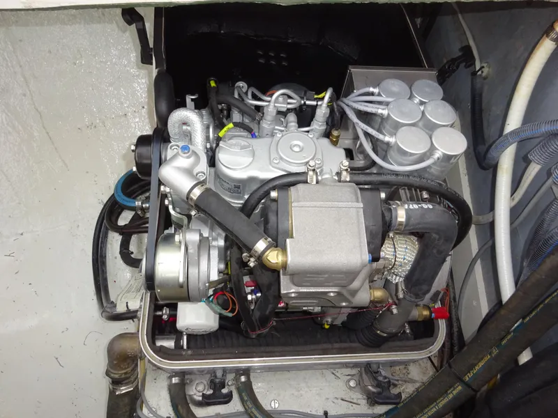 Slide: The Image of Hinckley Bermuda 40 Custom 1964 - 51