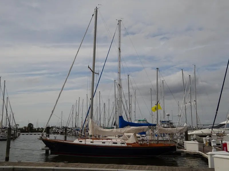 Slide: The Image of Hinckley Bermuda 40 Custom 1964 - 53