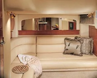 Slide: The Image of Sea Ray 420 Sundancer 2003 - 22