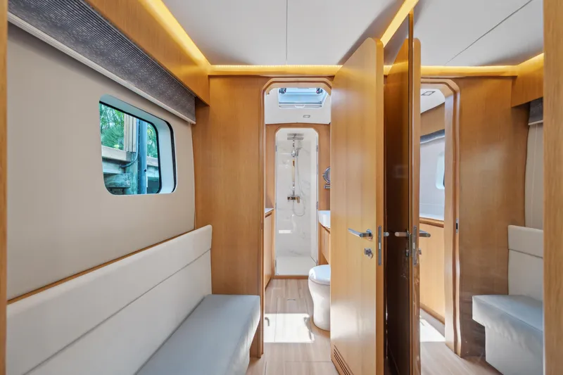 Slide: The Image of McConaghy MC60 2019 - 61