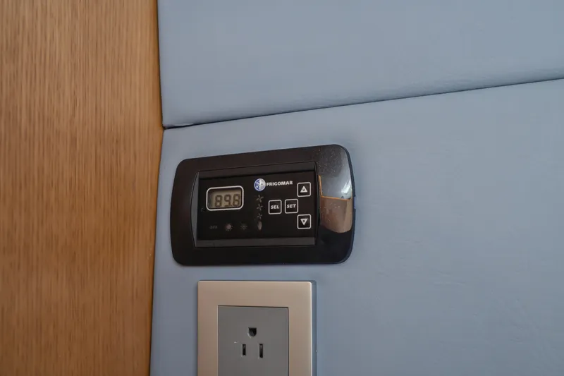 Slide: The Image of McConaghy MC60 2019 - 65