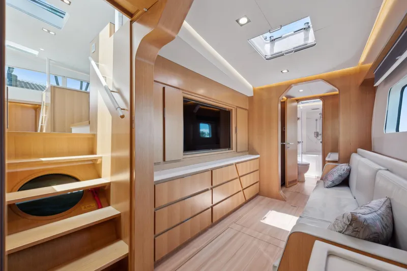 Slide: The Image of McConaghy MC60 2019 - 73