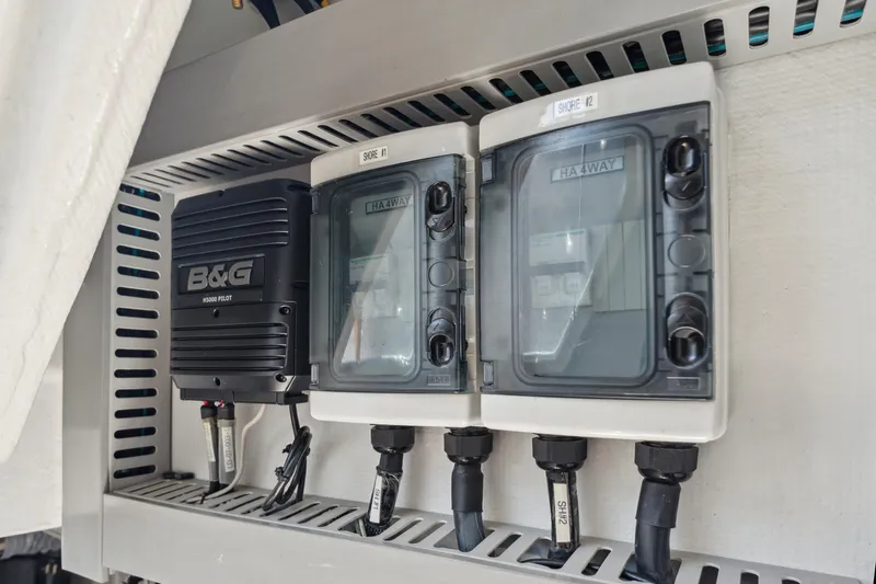 Slide: The Image of McConaghy MC60 2019 - 90