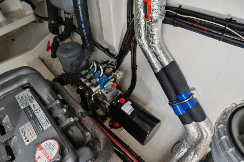 Slide: The Image of McConaghy MC60 2019 - 93