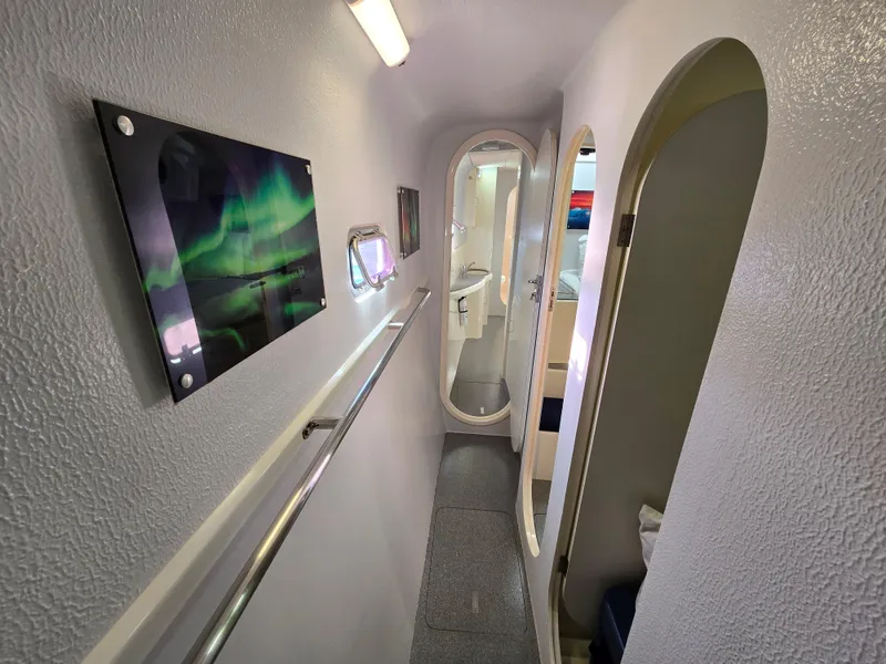 Slide: The Image of Voyage 580 2007 - 25