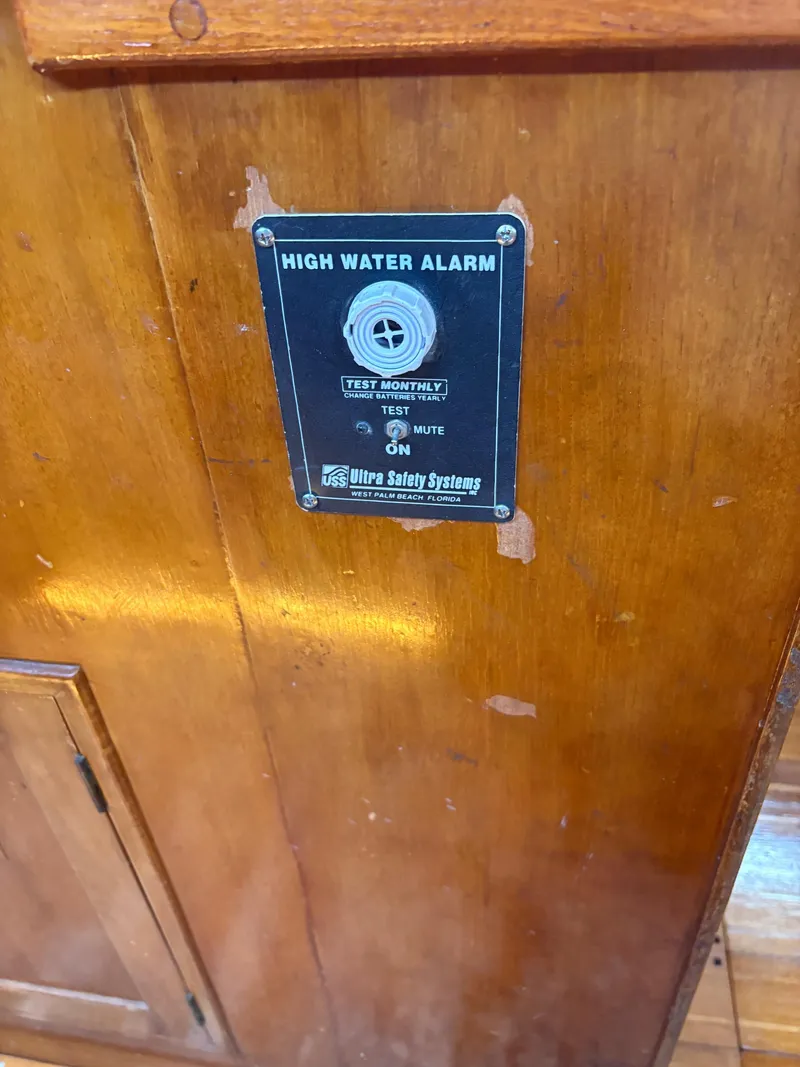 Slide: The Image of Cheoy Lee Sloop 1980 - 25