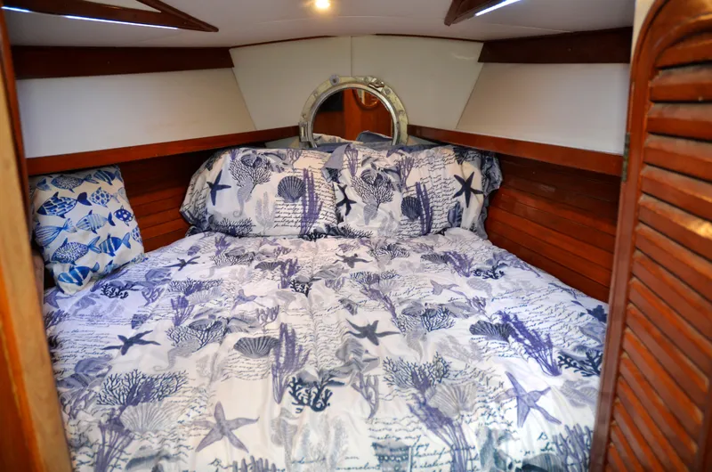 Slide: The Image of Cheoy Lee Sloop 1980 - 26