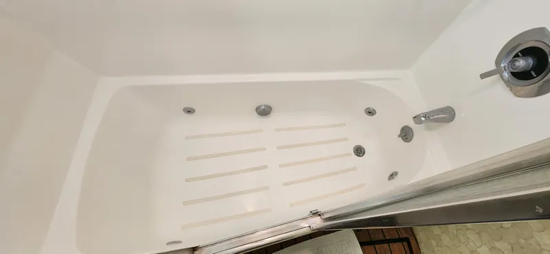 Slide: The Image of Hatteras 65 Convertible 1987 - 100