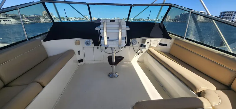 Slide: The Image of Hatteras 65 Convertible 1987 - 102