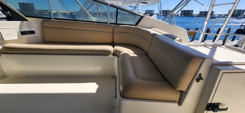 Slide: The Image of Hatteras 65 Convertible 1987 - 110