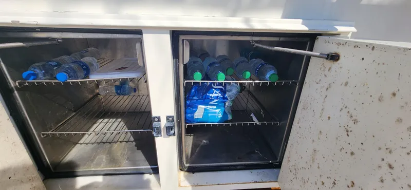 Slide: The Image of Hatteras 65 Convertible 1987 - 136