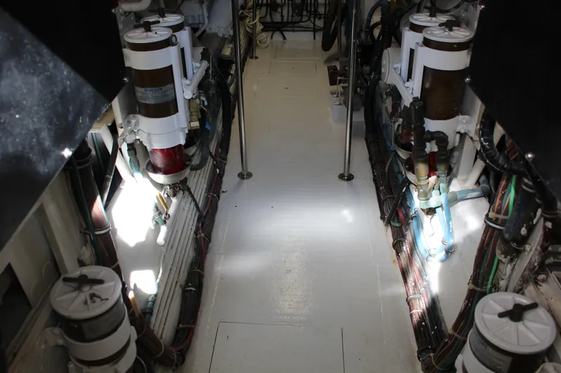 Slide: The Image of Hatteras 65 Convertible 1987 - 55