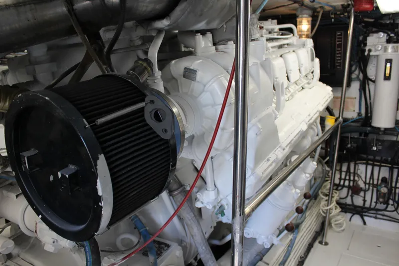 Slide: The Image of Hatteras 65 Convertible 1987 - 57