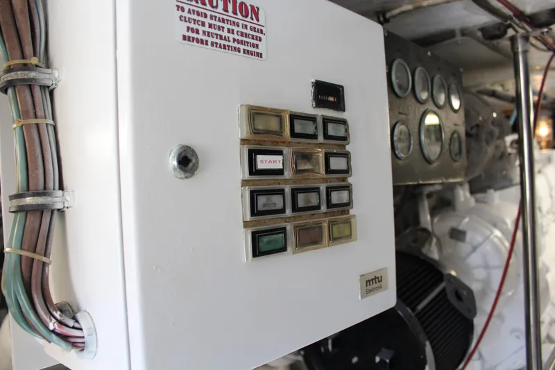 Slide: The Image of Hatteras 65 Convertible 1987 - 58