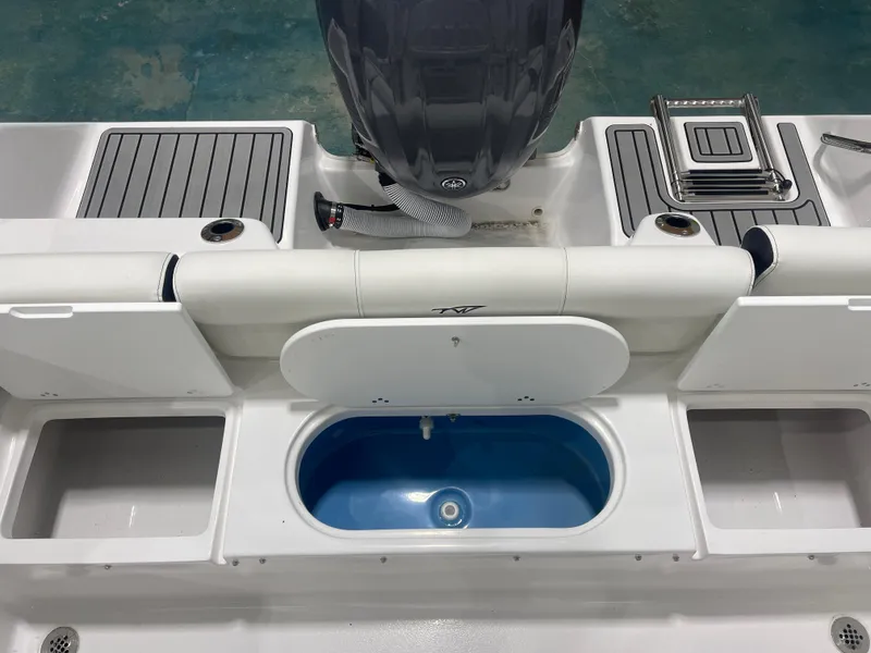 Slide: The Image of Tidewater 210 LXF 2025 - 13