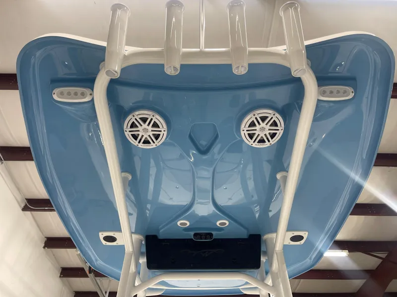 Slide: The Image of Tidewater 210 LXF 2025 - 21