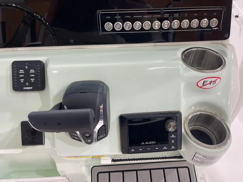 Slide: The Image of Tidewater 220 LXF 2025 - 24