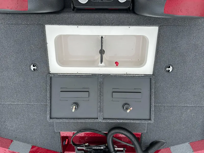 Slide: The Image of Vexus AVX1880 2025 - 25