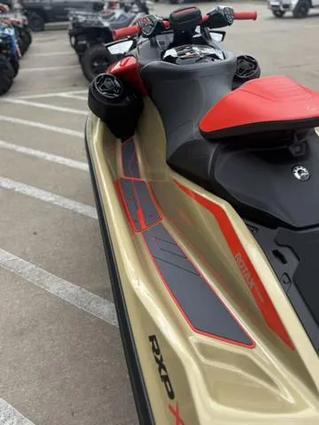 Slide: The Image of Sea-Doo RXP-X 325 2025 - 10