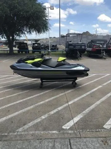 Slide: The Image of Sea-Doo RXP-X 325 2025 - 5