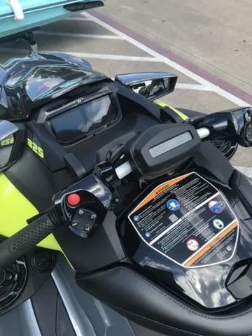 Slide: The Image of Sea-Doo RXP-X 325 2025 - 9