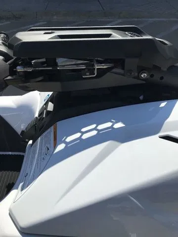 Slide: The Image of Yamaha SJ1050-B 2025 - 36