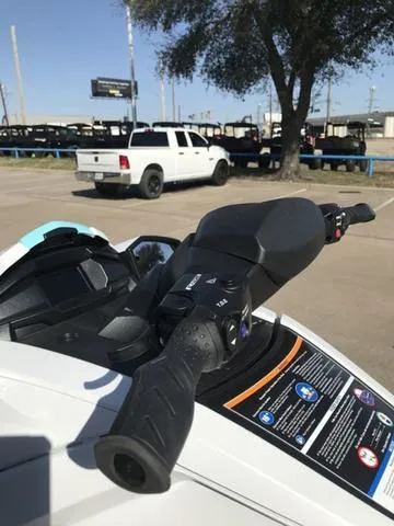 Slide: The Image of Yamaha VX Limited 2025 - 12