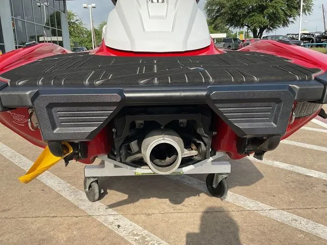 Slide: The Image of Yamaha VX Limited 2025 - 14