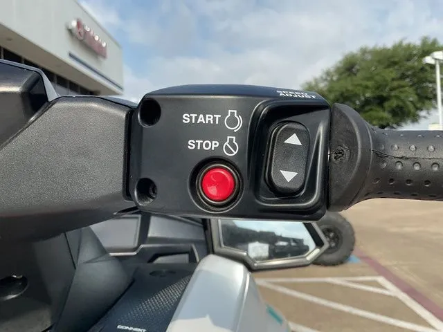 Slide: The Image of Yamaha VX Limited 2025 - 21