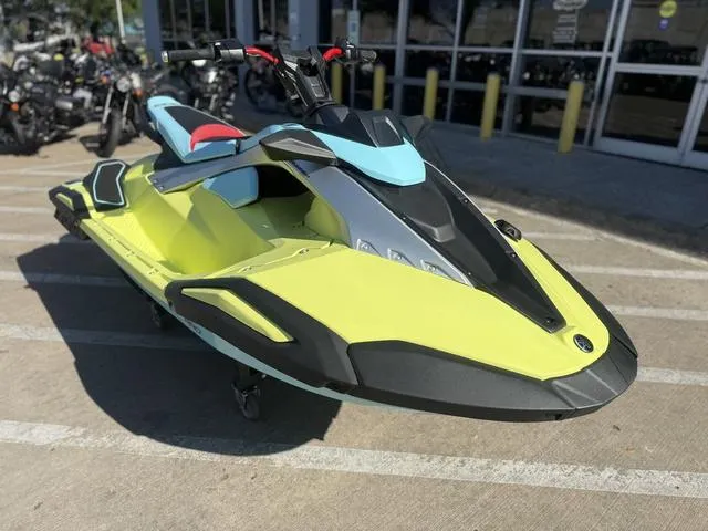 The Image of Yamaha JetBlaster PRO 3-Up 2025 - 1