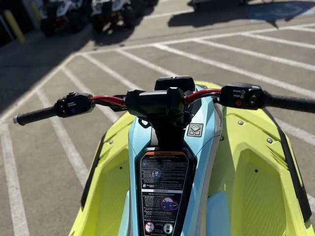 Slide: The Image of Yamaha JetBlaster PRO 3-Up 2025 - 10