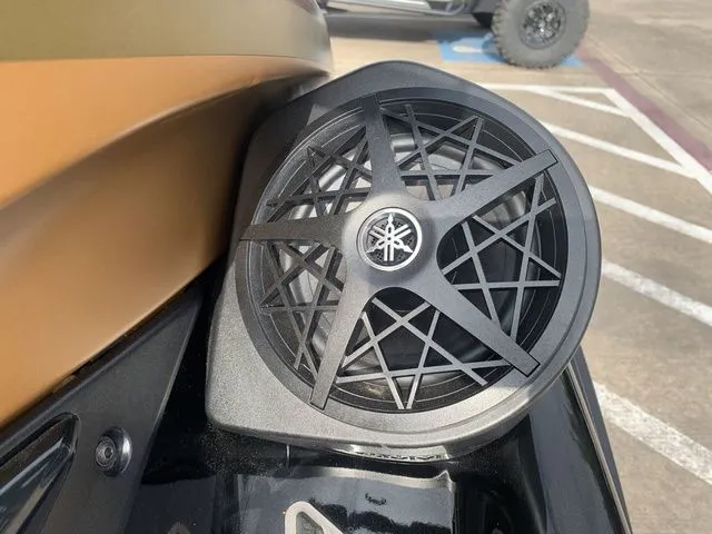 Slide: The Image of Yamaha FX Cruiser HO 2025 - 22